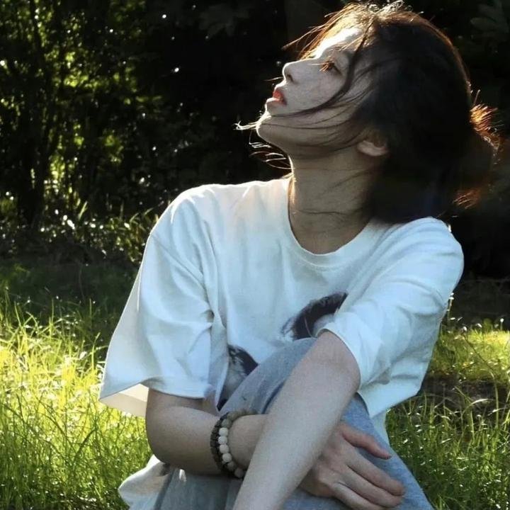 美女与纯情男
